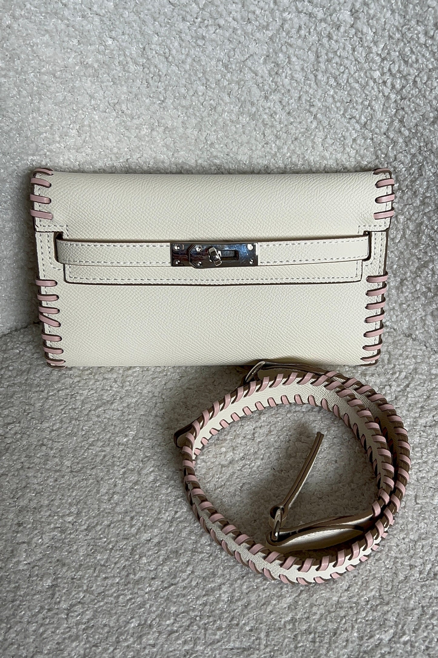 Baguette & Pochette Signature Vanille Fraise