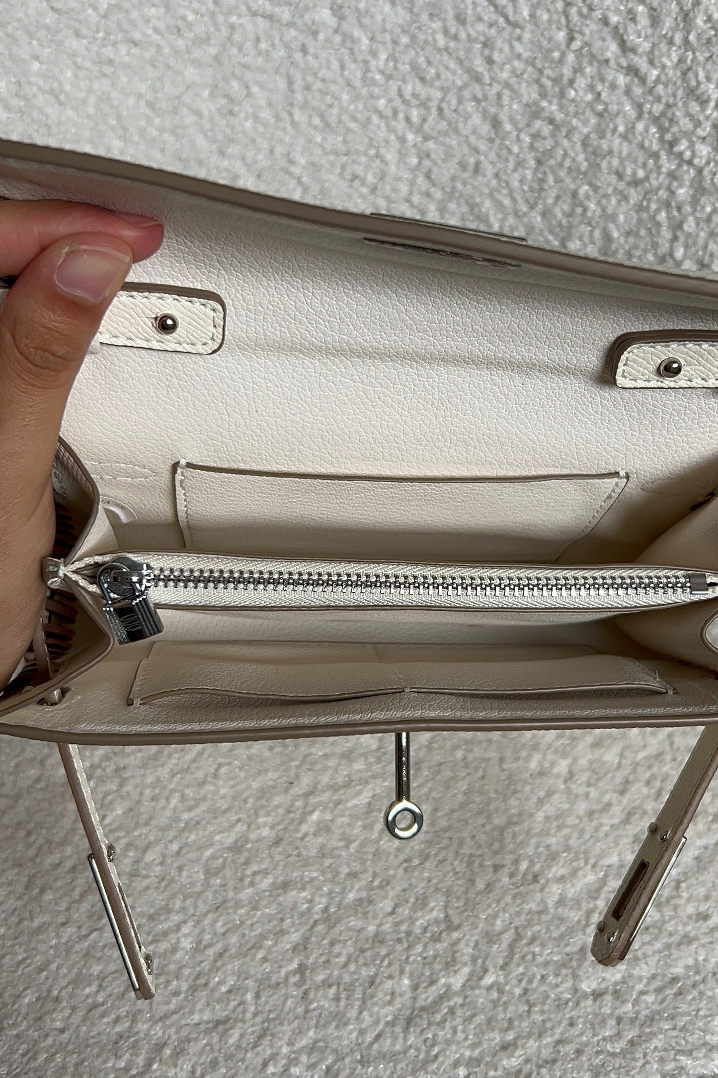 Baguette & Pochette Signature Vanille Fraise